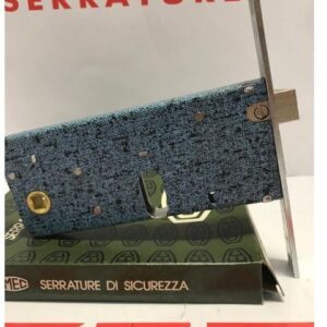 SERRATURA DA INFILARE A FASCIA CON SCROCCO REVERSIBILE E MANDATA CON CILINDRO OVALE e QUADRO MANIGLIA entrata mm 70