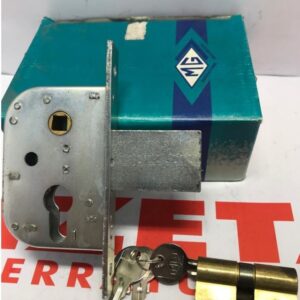 SERRATURA INFILARE PER CANCELLI SCROCCO IN ACCIAIO CON DISPOSITIVO DI BLOCCAGGIO A PROFILO EUROPEO entrata mm 30